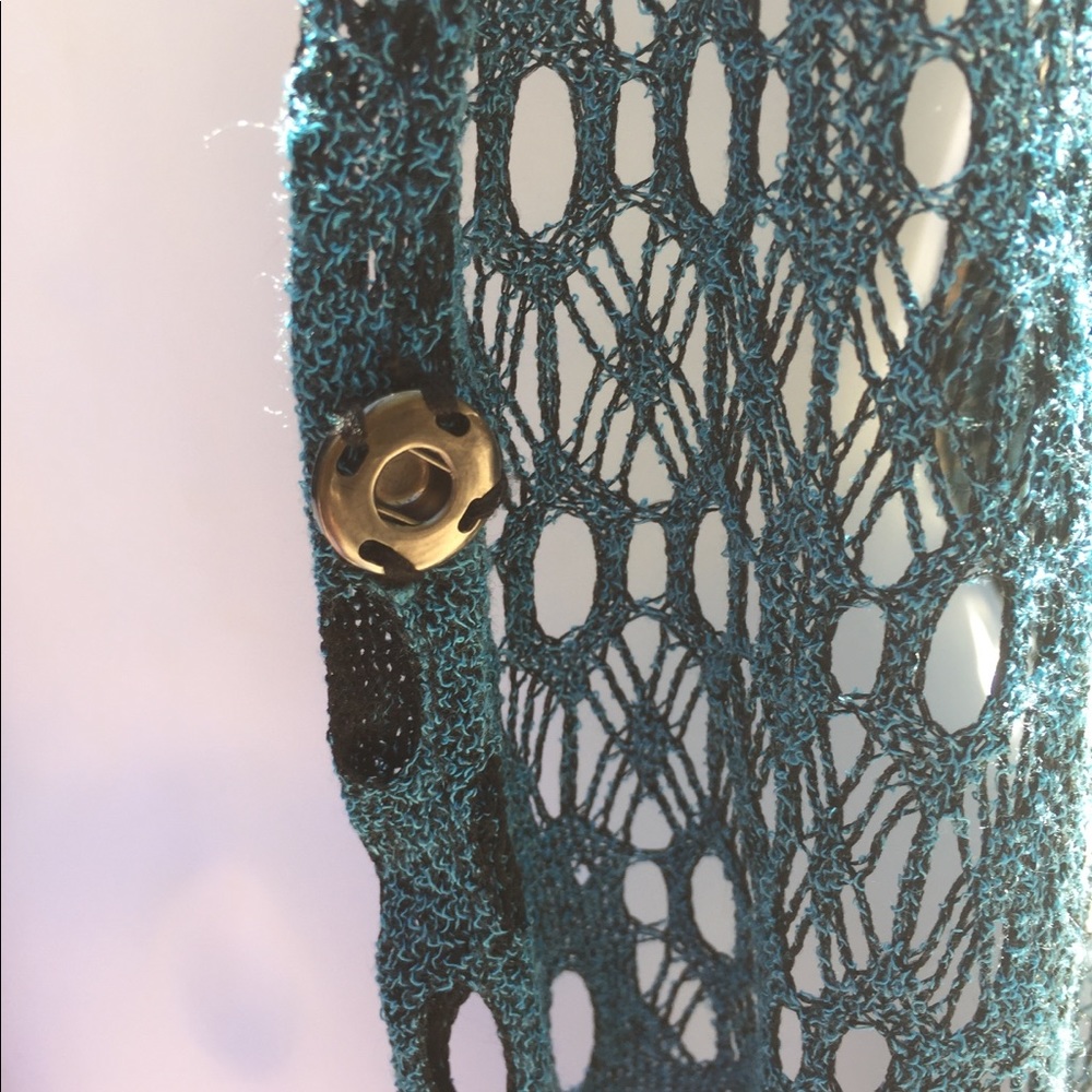 Step In Style Lace Vest - Picture 7 of 8